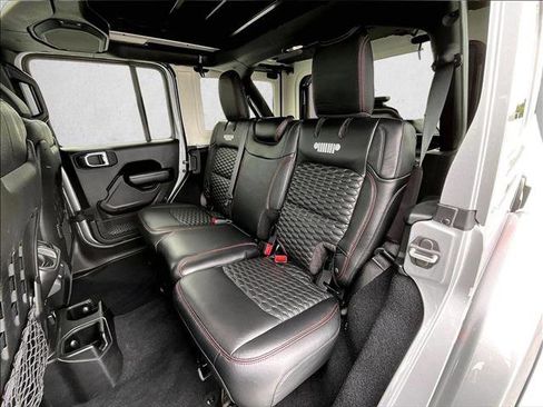 Used 2020 Jeep Wrangler Unlimited Rubicon AWD/4WD image 28