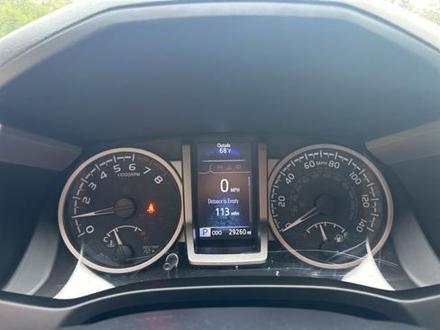 Used 2023 Toyota Tacoma SR5 image 18