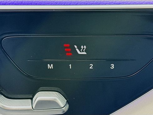 Certified 2025 Mercedes-Benz GLC 300 4MATIC image 21