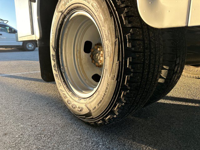 Used 2015 Ford F350 XL RWD image 15