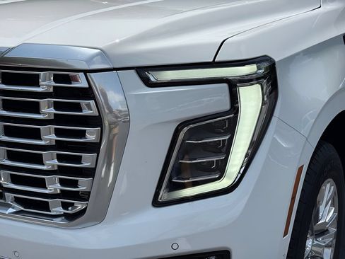 New 2026 GMC Yukon Denali w/ Sun & Power Step Package RWD image 3