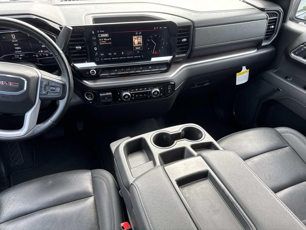 Used 2025 GMC Sierra 1500 SLT AWD/4WD image 14