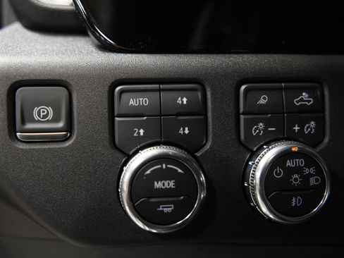 New 2026 GMC Sierra 1500 SLT w/ SLT Premium Plus Package image 25