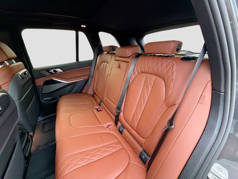 New 2026 BMW X5 xDrive40i w/ M Sport Package image 21