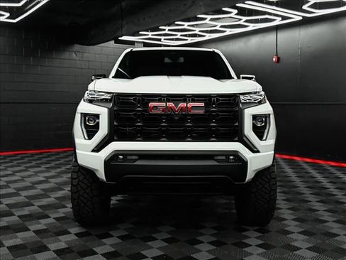 New 2026 GMC Canyon Elevation w/ Convenience Package image 2