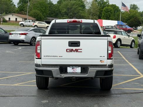 Used 2018 GMC Canyon SLE w/ SLE Convenience Package AWD/4WD image 10