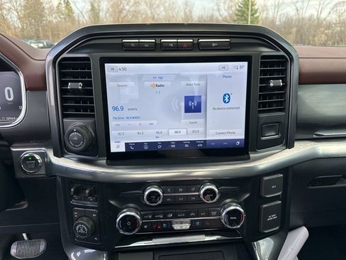 Used 2023 Ford F150 Lariat w/ Equipment Group 502A High image 12