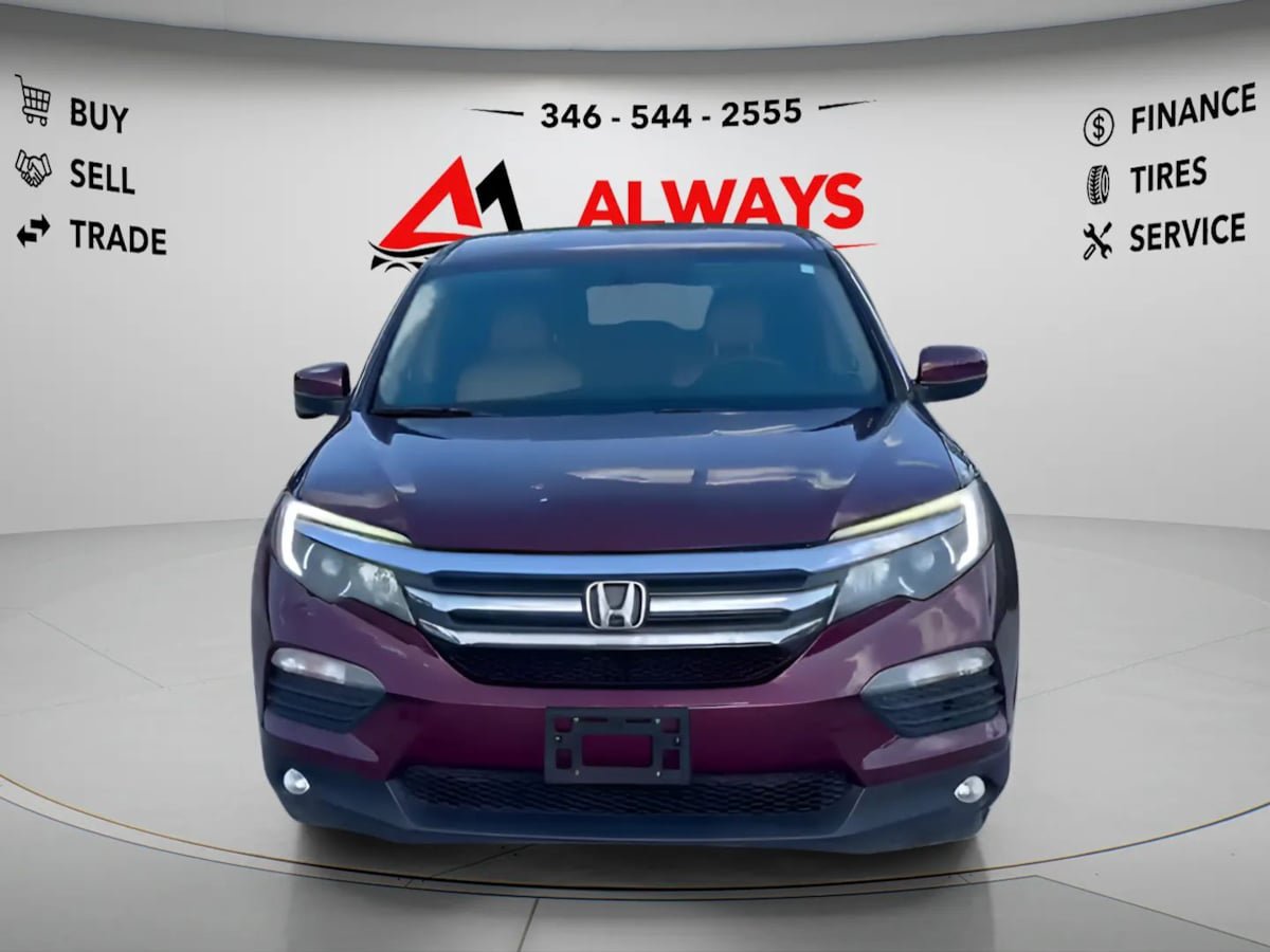 Used 2018 Honda Pilot EX image 2