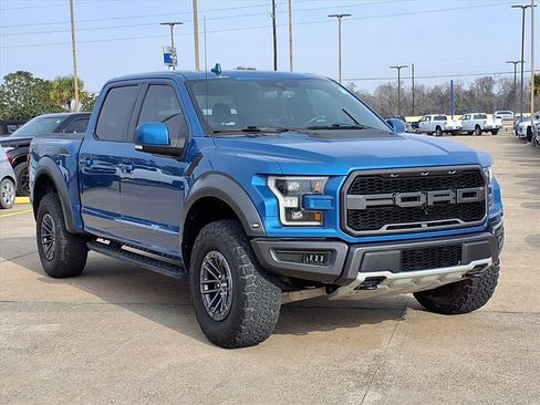 Certified 2019 Ford F150 Raptor w/ Equipment Group 802A Luxury image 7