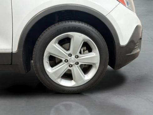 Used 2016 Buick Encore FWD image 24