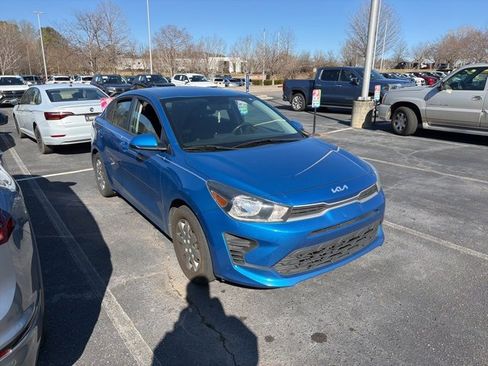 Used 2022 Kia Rio S image 1