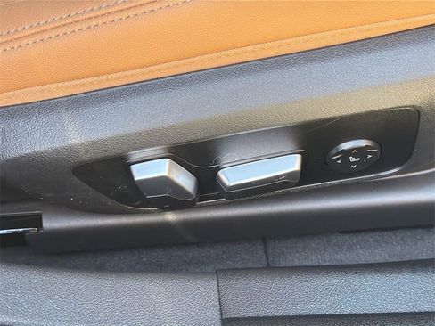 Used 2024 BMW i4 eDrive35 w/ M Sport Package image 32