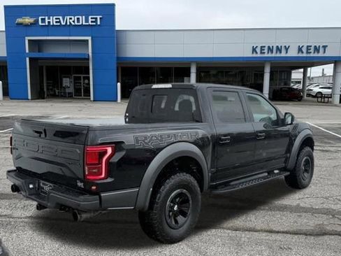 Used 2018 Ford F150 Raptor w/ Equipment Group 802A Luxury AWD/4WD image 4