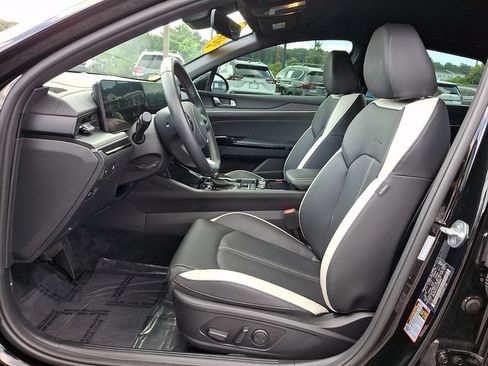 Certified 2025 Kia K5 GT-Line AWD/4WD image 13