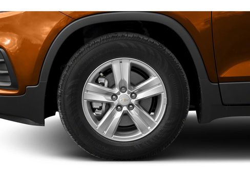 Used 2019 Chevrolet Trax LT w/ LT Convenience Package FWD image 13