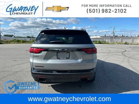 Used 2023 Chevrolet Traverse Premier w/ Redline Edition FWD image 6
