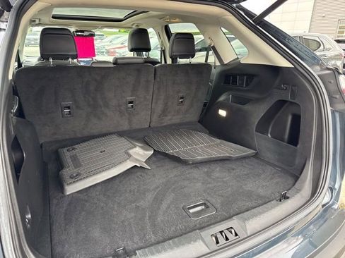 Used 2024 Ford Edge SEL w/ Convenience Package image 23