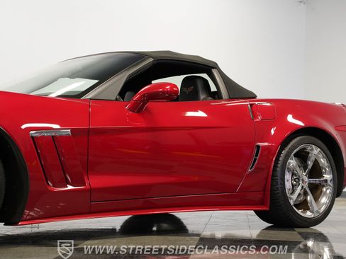 Used 2012 Chevrolet Corvette Grand Sport w/ 3LT Preferred Equipment Group RWD image 23
