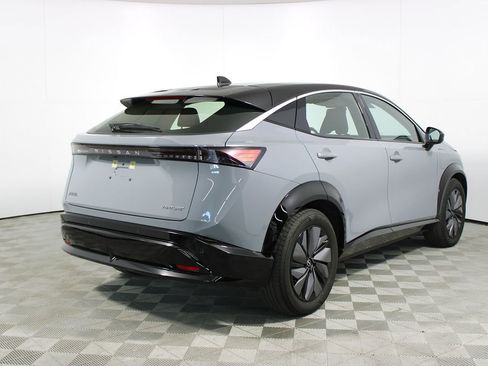 Used 2024 Nissan Ariya FWD image 34