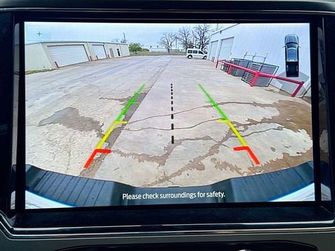 Used 2022 Ford F250 Lariat w/ Lariat Ultimate Package AWD/4WD image 16