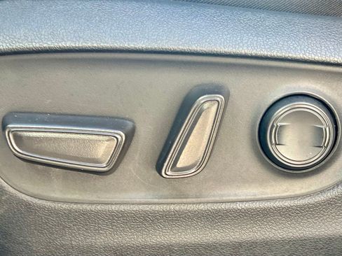 Used 2024 Toyota RAV4 XLE image 27