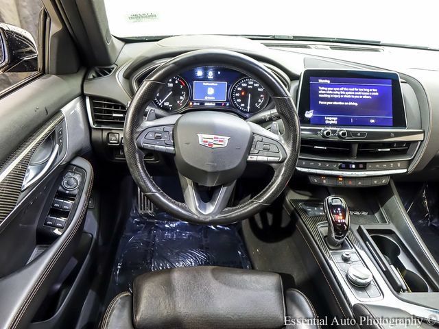 Used 2020 Cadillac CT5 V w/ Premium Package RWD image 3