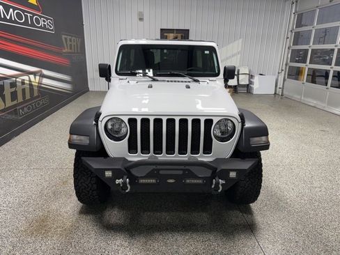 Used 2022 Jeep Wrangler Unlimited Sport image 30