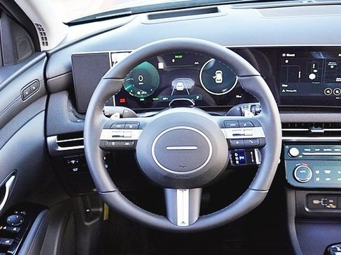 New 2026 Hyundai Tucson Limited image 26