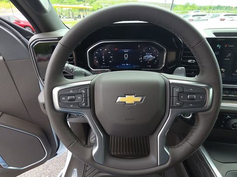 New 2026 Chevrolet Silverado 1500 LTZ w/ Z71 Off-Road Package AWD/4WD image 18