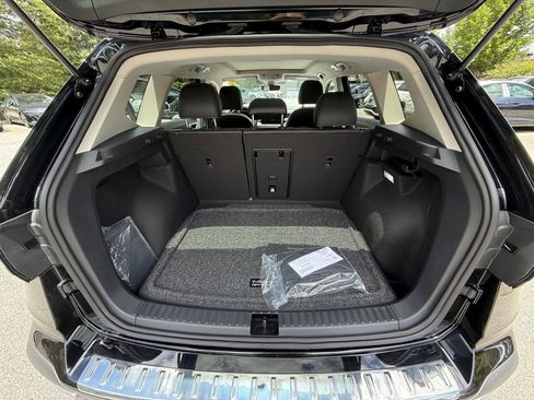 New 2026 Volkswagen Taos SE AWD/4WD image 15