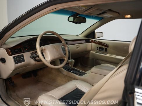 Used 2001 Cadillac Eldorado ESC w/ Comfort/Convenience Pkg image 4
