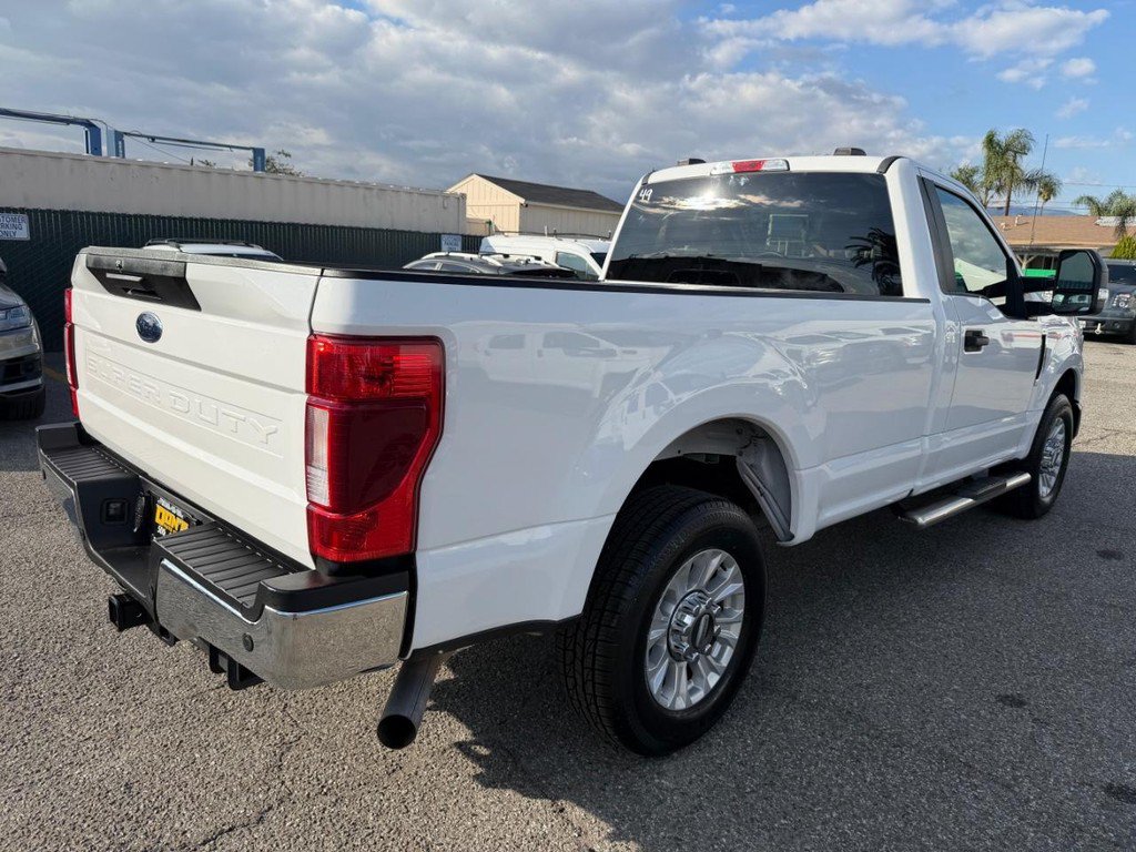 Used 2021 Ford F350 XLT w/ XLT Value Package RWD image 6