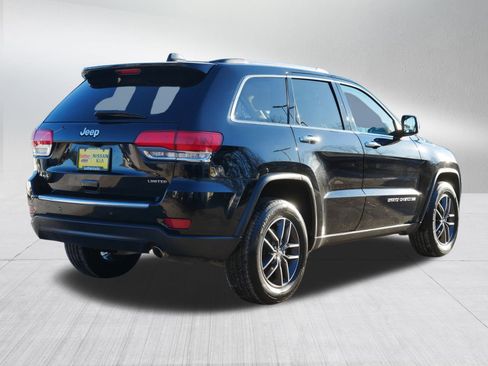 Used 2017 Jeep Grand Cherokee Limited w/ Luxury Group II image 7