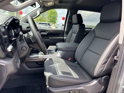 New 2026 Chevrolet Silverado 1500 LTZ AWD/4WD image 17