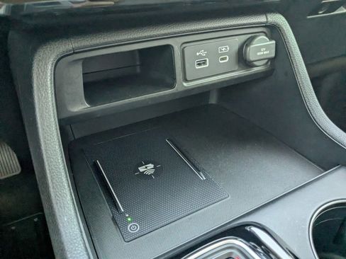 Used 2025 Honda Pilot EX-L image 26