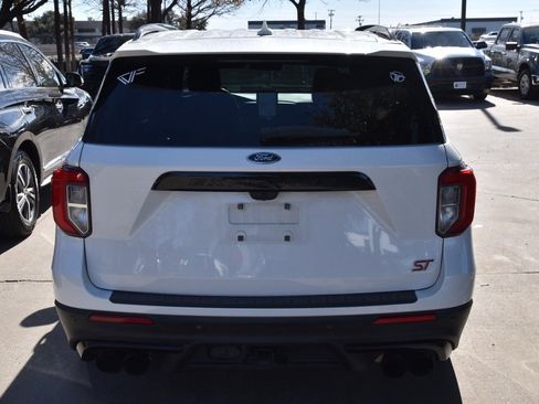 Used 2020 Ford Explorer ST w/ ST Street Pack image 6
