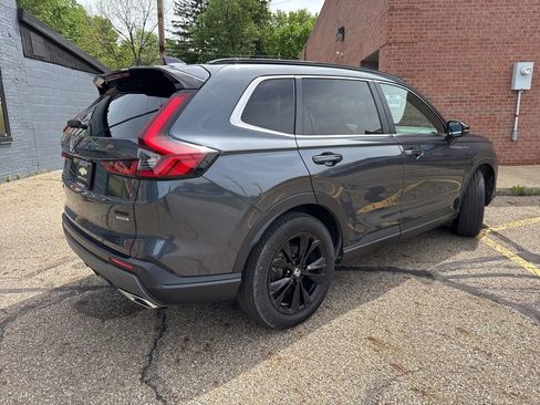 Used 2025 Honda CR-V Sport Touring image 4