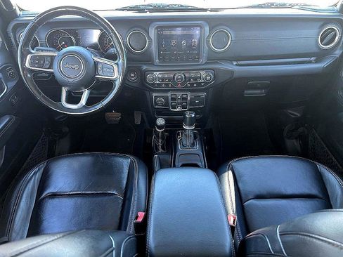 Used 2020 Jeep Gladiator Overland w/ Popular Equipment Package image 18