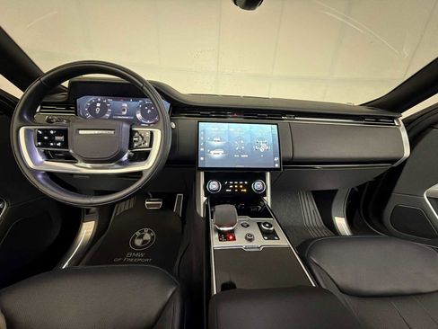 Used 2023 Land Rover Range Rover Long Wheelbase SE AWD/4WD image 11