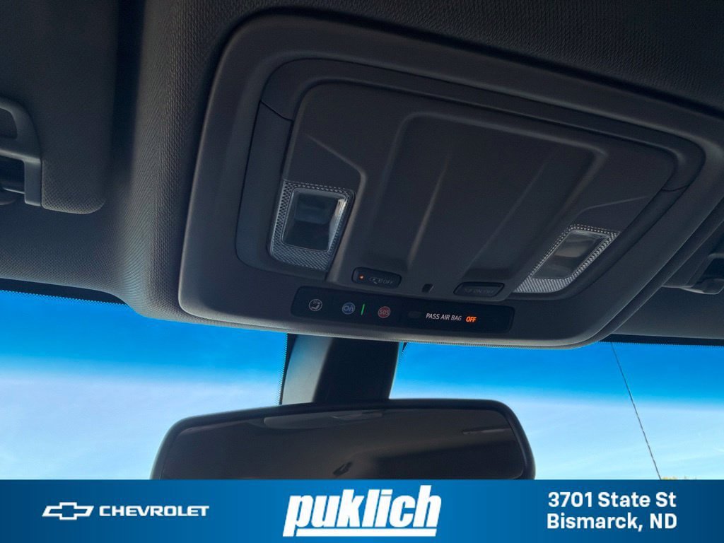 Used 2022 Chevrolet Silverado 1500 LT AWD/4WD image 18