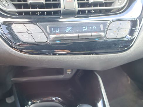 Used 2021 Toyota C-HR Nightshade image 22