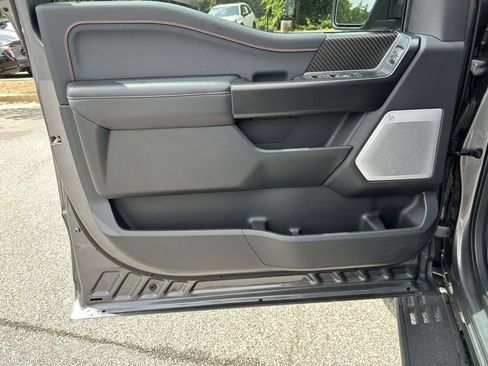 Used 2025 Ford F150 Raptor AWD/4WD image 14