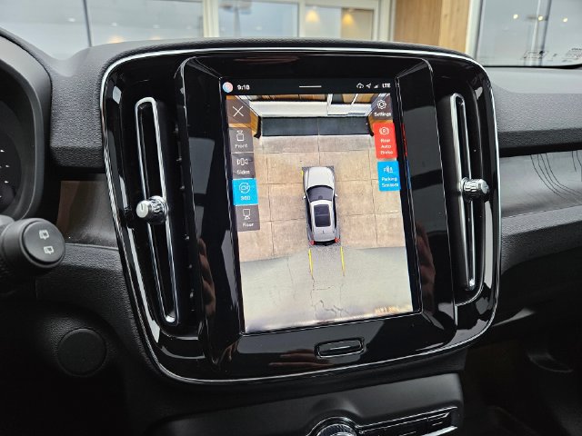 Certified 2023 Volvo XC40 Recharge Ultimate w/ Protection Package Premier AWD/4WD image 30