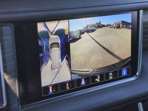 Certified 2023 GMC Yukon Denali w/ LPO, Floor Liner Package image 18