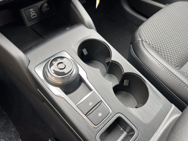 New 2024 Ford Escape SE FWD image 21