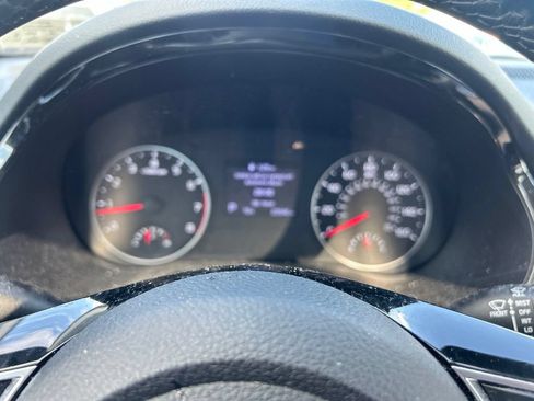 Certified 2023 Kia Seltos EX AWD/4WD image 24