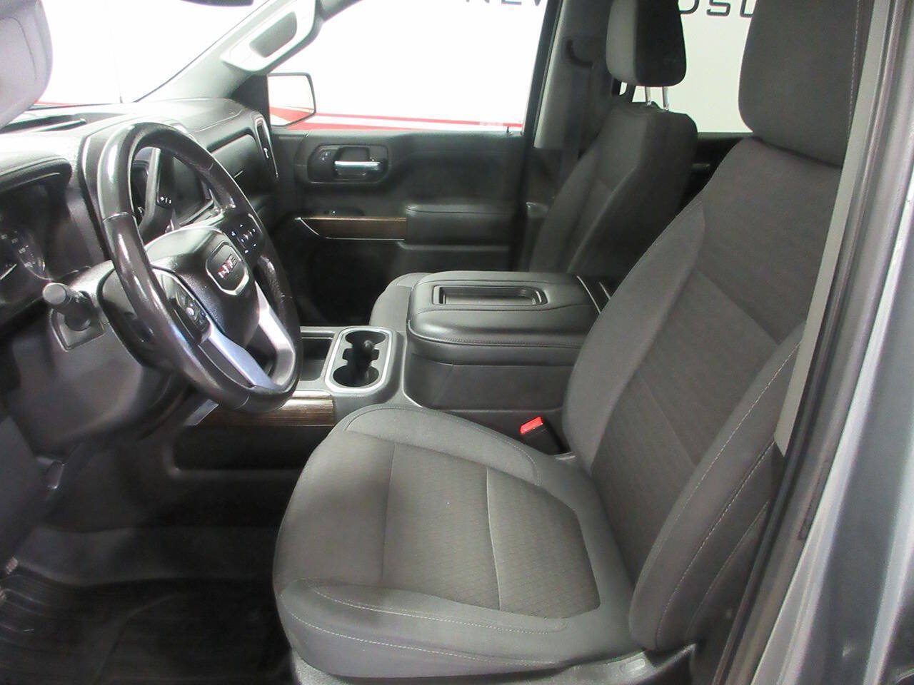 Used 2020 GMC Sierra 1500 Elevation w/ Elevation Value Package AWD/4WD image 7