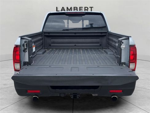 Used 2025 Honda Ridgeline RTL image 13