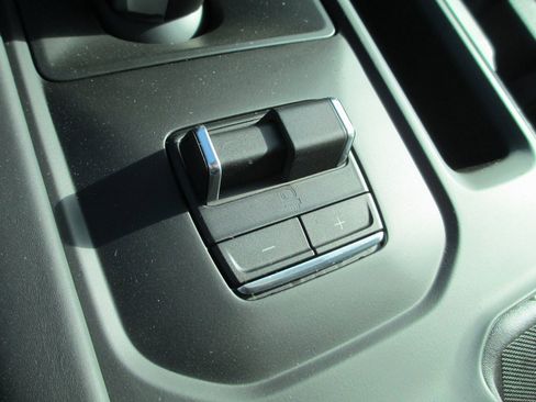 New 2026 GMC Sierra 1500 AT4X image 15