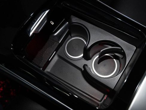 Certified 2026 Mercedes-Benz GLC 300 4MATIC image 31